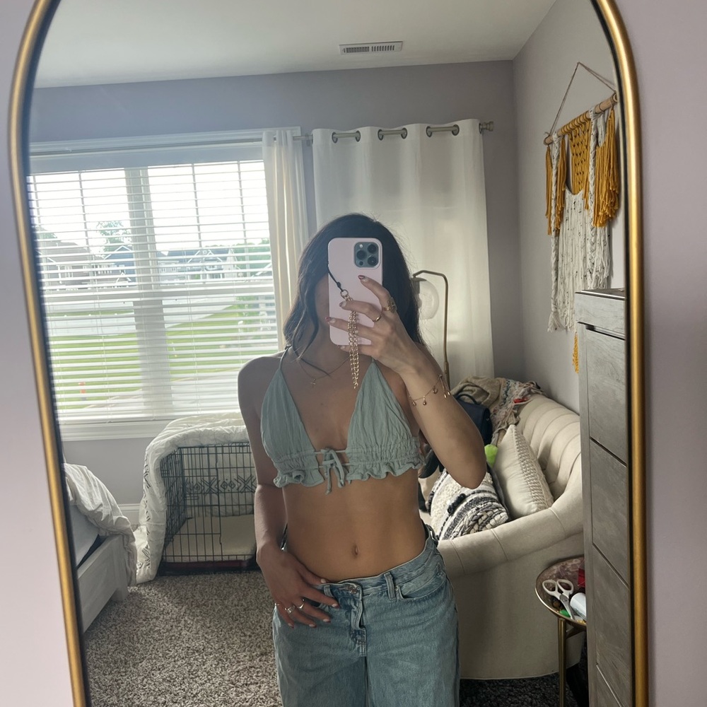 Garage sage green cropped top halter back size xs